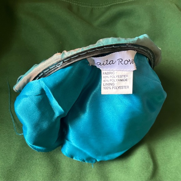 LAILA ROWE-VINTAGE EVENING CLUTCH/PURSE with ajustable HANDLE - Picture 3 of 10